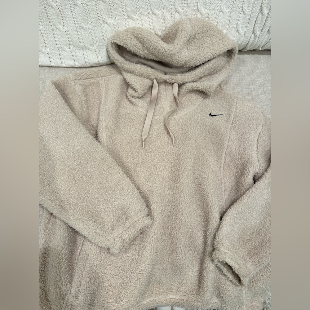 Teddy Nike pullover sweatshirt